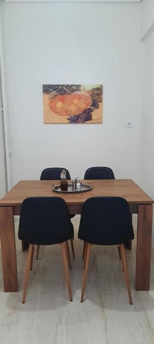 Comfort Apartment In The City Kalamata Exterior photo